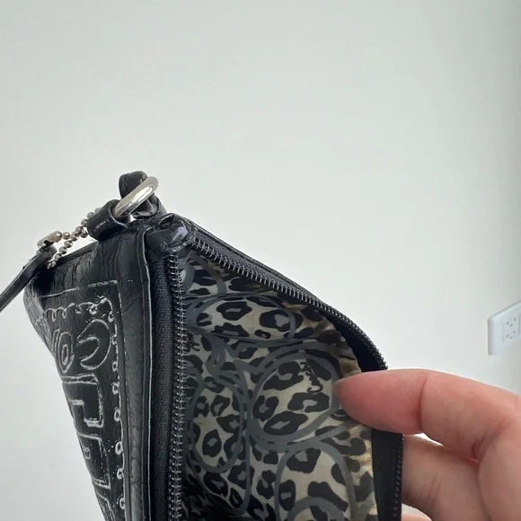 Vintage Coach Poppy 6" Wristlet - Picture 3 of 4